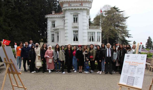 Atatürk Köşkü'nde Milli Edebiyat Dönemi Fotoğraf Sergisi