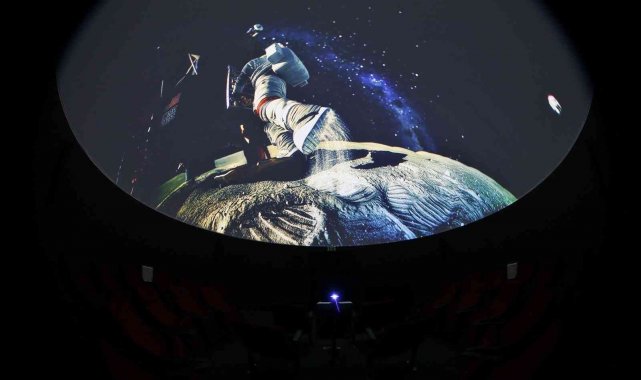 Avrupa yakasının en büyük uzay evi Sultangazi'de