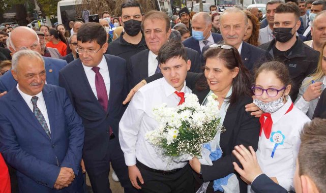 Aydın Büyükşehir Belediyesi'nden 'Dünya Otizm Farkındalık Günü' etkinliği