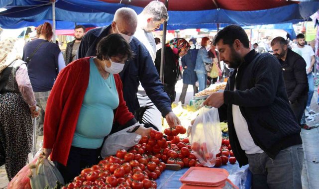 Aydın&#039;da semt pazarlarının ateşi düştü