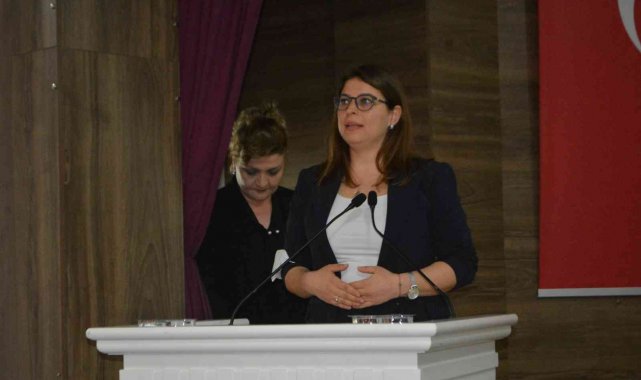 Ayvalık'ta bağımlılıkla mücadele çalıştayı