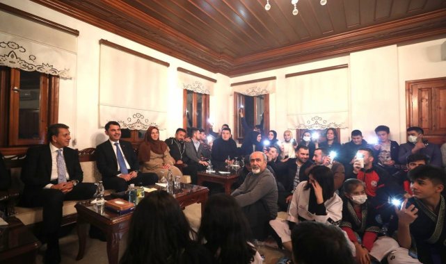 Bakan Kurum: &quot;Okullarda iklim değişikliğini daha çok öğreteceğiz, müfredatımızda daha çok derste yer alacak&quot;