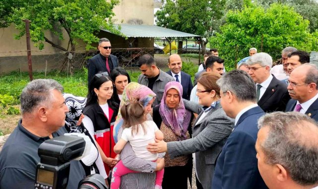 Bakan Yanık, şehit Yusuf Avan'ın ailesini ziyaret etti