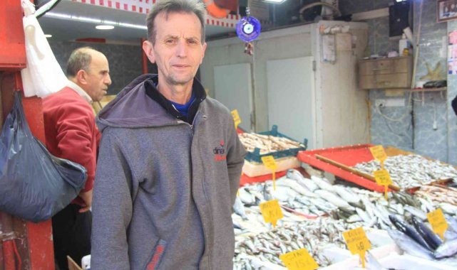 Balıkçılar uyarıyor: "Aldın aldın, almadın daha yiyemezsin"