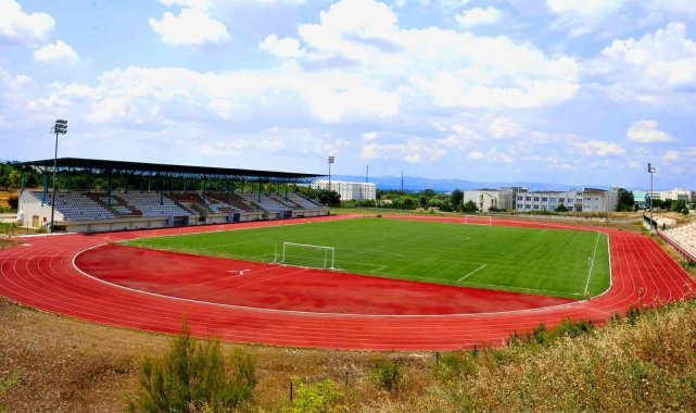 Balıkesir Üniversitesi'nden merhum Türkeş'e vefa
