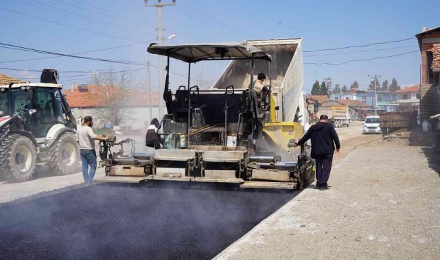 Balıklı'da asfaltlama çalışmaları başladı