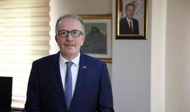 Bartın Üniversitesi dünyadaki yükseköğretim kurumları arasında 556'ncı sıraya yükseldi