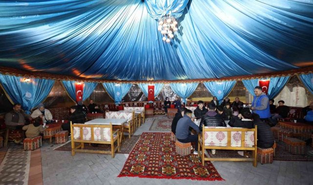 Başiskele&#039;de Ramazan çadırı kuruldu