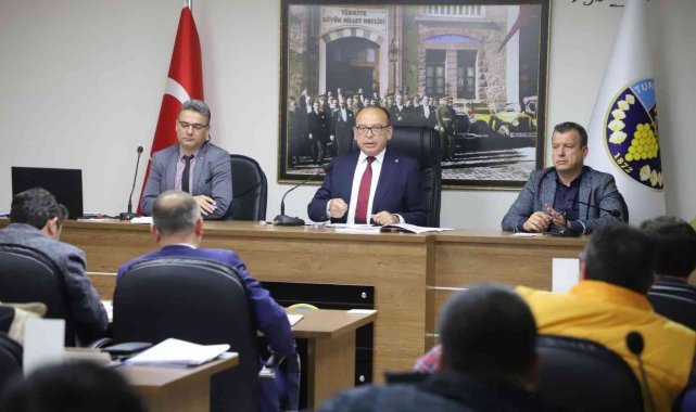 Başkan Akın meclis üyelerini bilgilendirdi