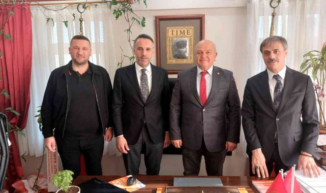 Başkan Alemdar ve Tever Serdivanlılarla buluştu