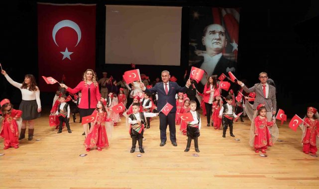 Başkan Alim Işık: "Bağımsızlığın ne demek olduğunu en iyi Türk milleti bilir"