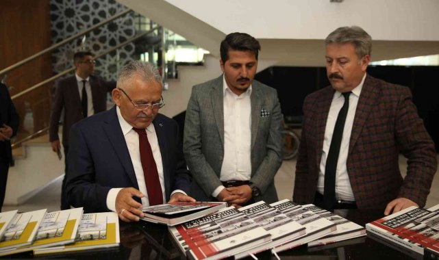 Başkan Büyükkılıç Mimar Sinan Sergisi'ni açtı