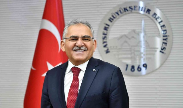 Başkan Büyükkılıç: "Büyükleri ihmal etmeden bayram kültürünü yaşatalım"