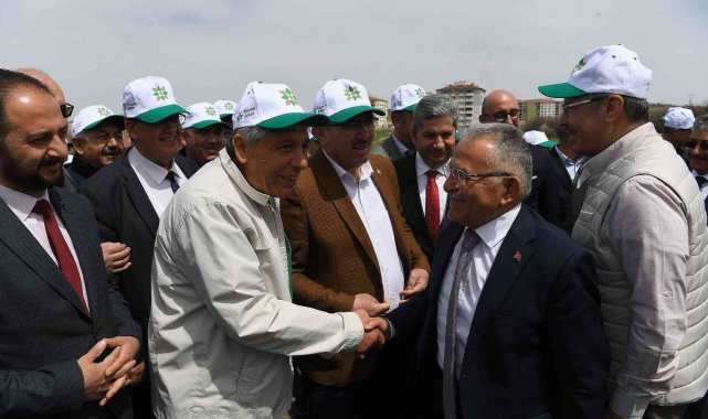 Başkan Büyükkılıç: "Üretenin hizmetkarıyız"