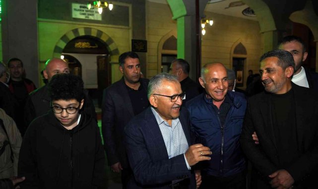 Başkan Büyükkılıç vatandaşlarla buluştu