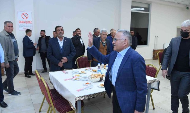 Başkan Büyükkılıç Yeşilhisarlılarla iftar yaptı
