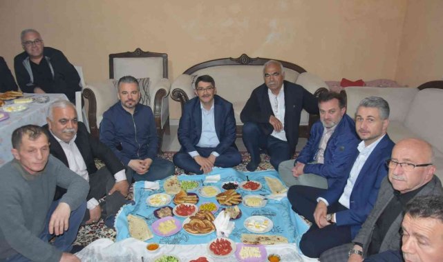 Başkan Çelik 29. sahuru Akpınar Mahallesi'nde yaptı