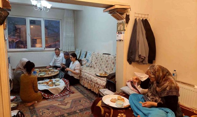 Başkan Ceyhun'dan çat kapı iftar ziyaretleri