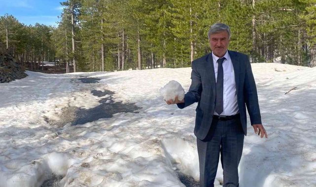 Başkan Ceylan, yayla yollarında incelemelerde bulundu