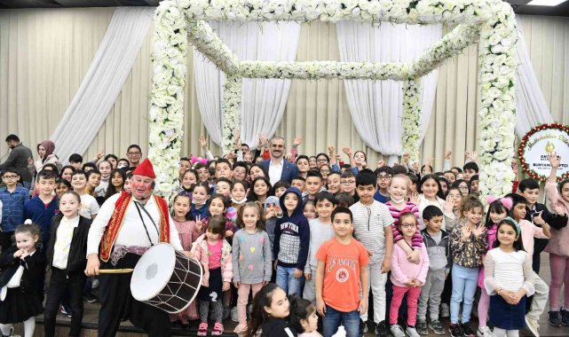 Başkan Çiftçi, ilk kez oruç tutan miniklerle iftarda bir araya geldi