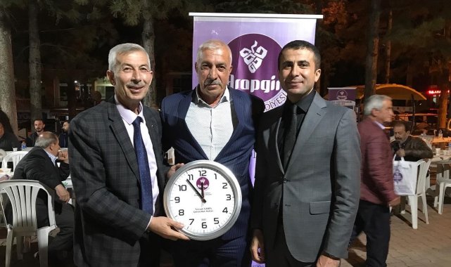 Başkan Cömertoğlu muhtarlarla iftarda buluştu