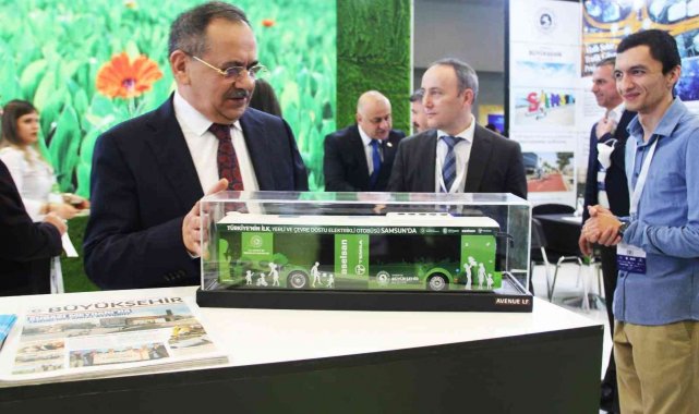 Başkan Demir: "Elektrikli otobüsler enerji verimliliğini artıracak"