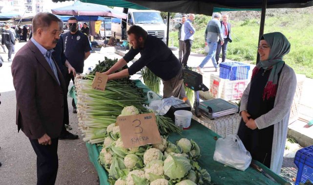 Başkan Deveci pazarın nabzını tuttu