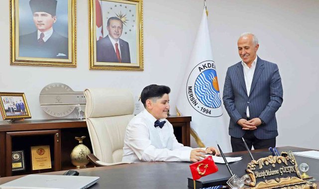 Başkan Gültak, makamını 12 yaşındaki Kayra'ya devretti