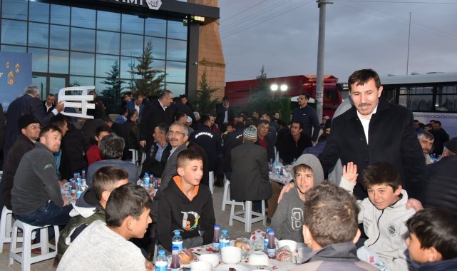 Başkan Kılca mahalle ziyaretlerinde vatandaşlarla buluştu