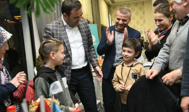 Başkan Özlü, çocuklarla iftarda buluştu