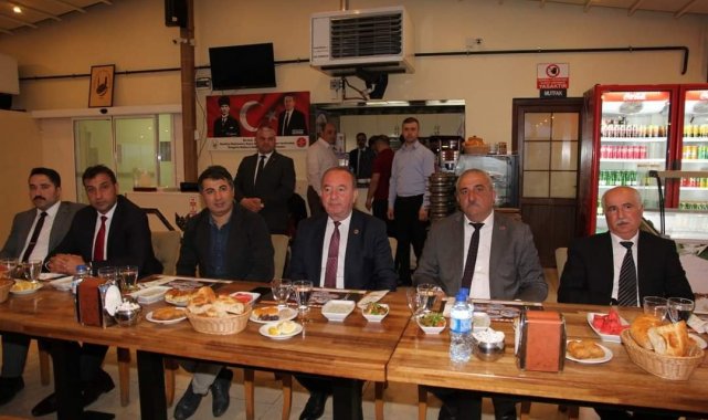 Başkan Şahiner, üniversite öğrencileri ile iftarda buluştu