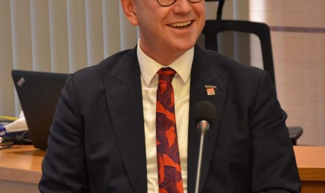 Başkan Sarı&#039;dan 23 Nisan Bayramı mesajı