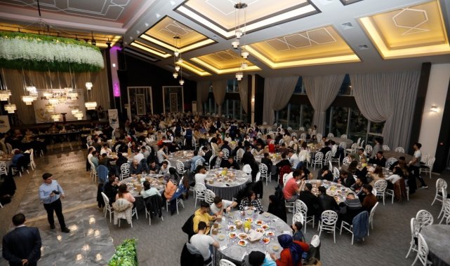 Başkan Taban 400 gençle iftarda buluştu