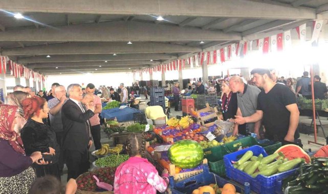 Başkan Teke, pazarcı esnafının bayramını kutladı