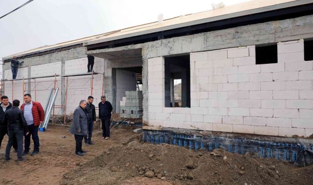 Başkan Yalçın sosyal tesis ve imam evi inşaatını inceledi