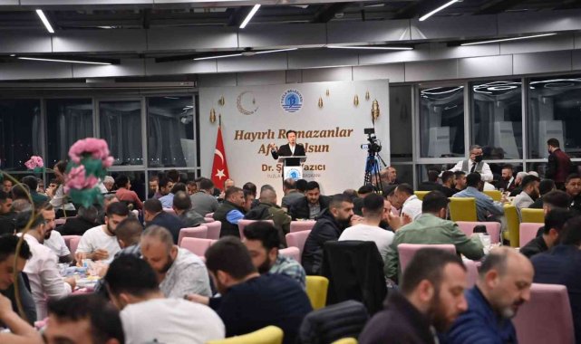 Başkan Yazıcı, minibüsçü esnafı ile iftar yaptı