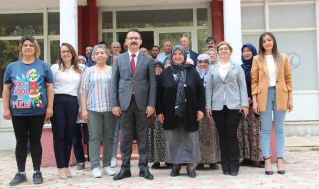 Başmakçı&#039;da Türk tarihinde kadının yeri ve önemi semineri verildi