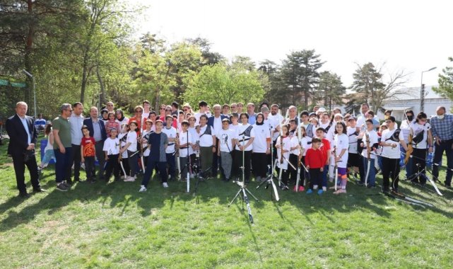Battalgazi'de 23 Nisan okçuluk şenliği