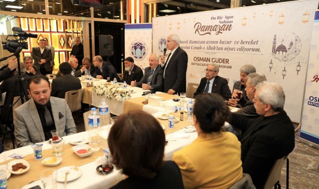 Battalgazi&#039;de muhtarlar iftarda buluştu