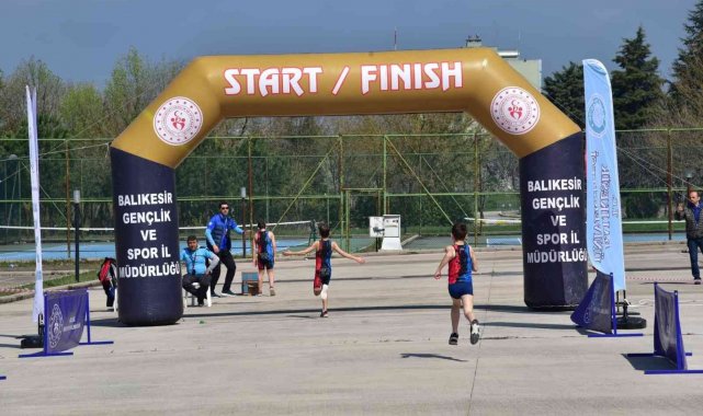 BAÜN, Triatlon İl Birinciliği müsabakalarına ev sahipliği yaptı