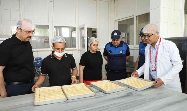 Bayram öncesi market ve imalathaneler denetlendi