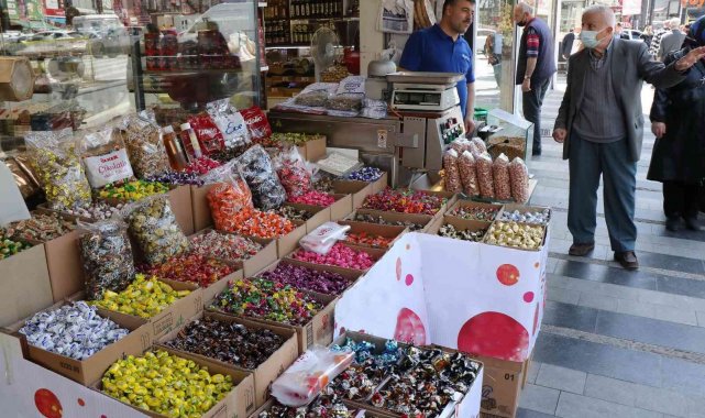 Bayram öncesi şeker ve çikolataya ilgi arttı