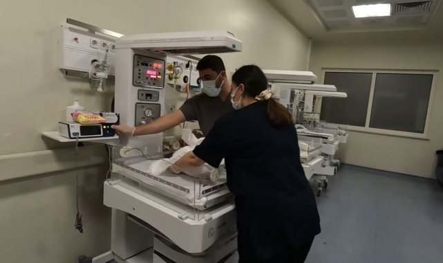 Bebeklere nüfus cüzdanının hastanede verilmesi uygulaması Şanlıurfa'da başladı