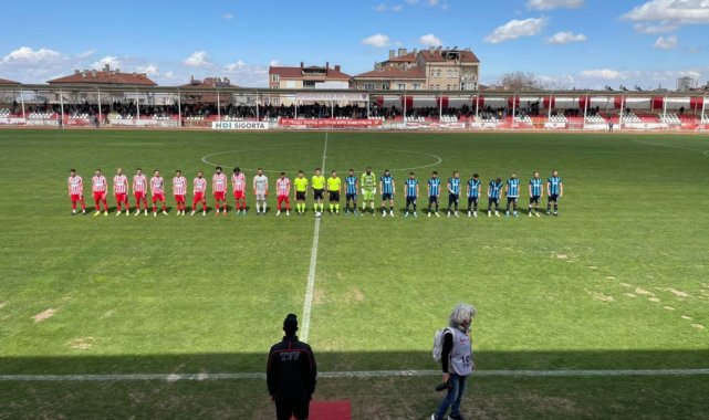 Belediye Kütahyaspor hedefe adım adım