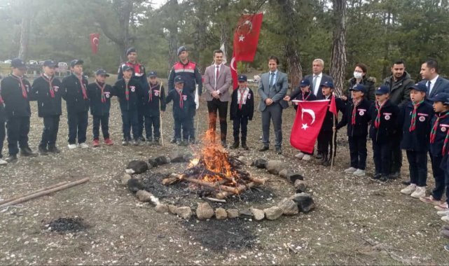 Berit Dağı'nın izcileri doğada