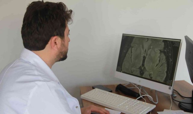 Beyin cerrahisi 'parkinson'a tedavi imkanı sunuyor