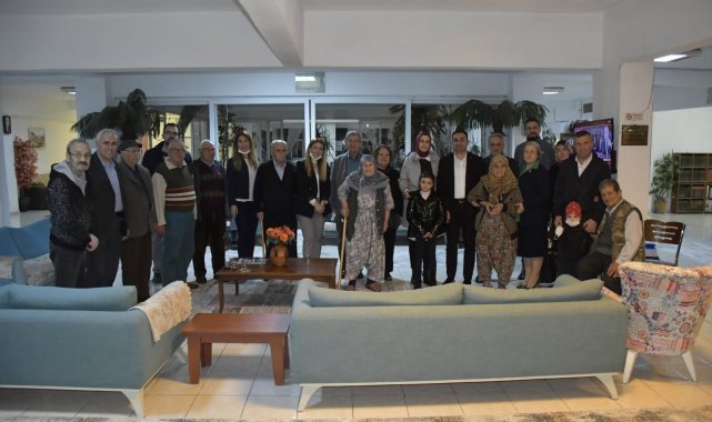 Biga Belediyesi, huzurevinde iftar verdi