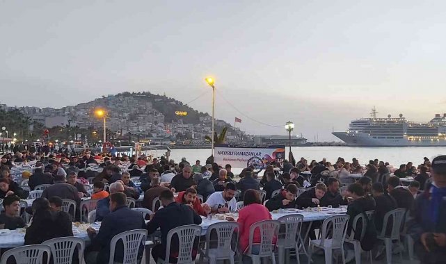 Binlerce Aydınlı Büyükşehir&#039;in iftar sofralarında buluştu