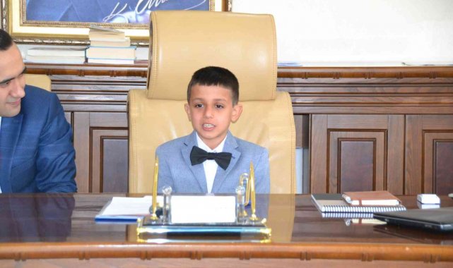 Bir günlüğüne Kargı kaymakamı oldu