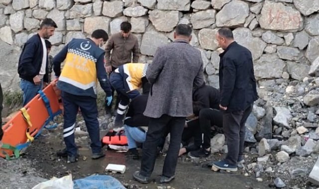 Bisikletiyle duvardan düşen çocuk yaralandı